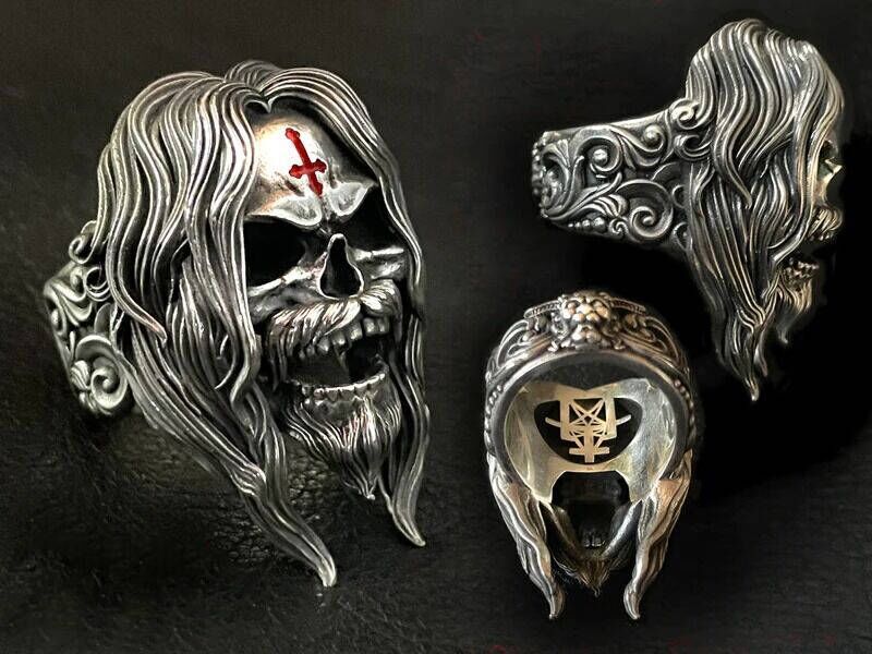 GLEN BENTON DEATH SKULL RING