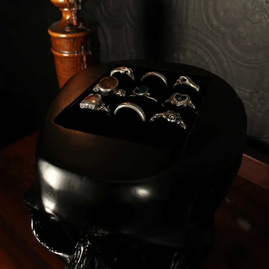 Skull Ring Holder