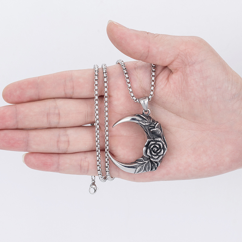 Fashion Punk Moon Rose Pendant Personalized Necklace