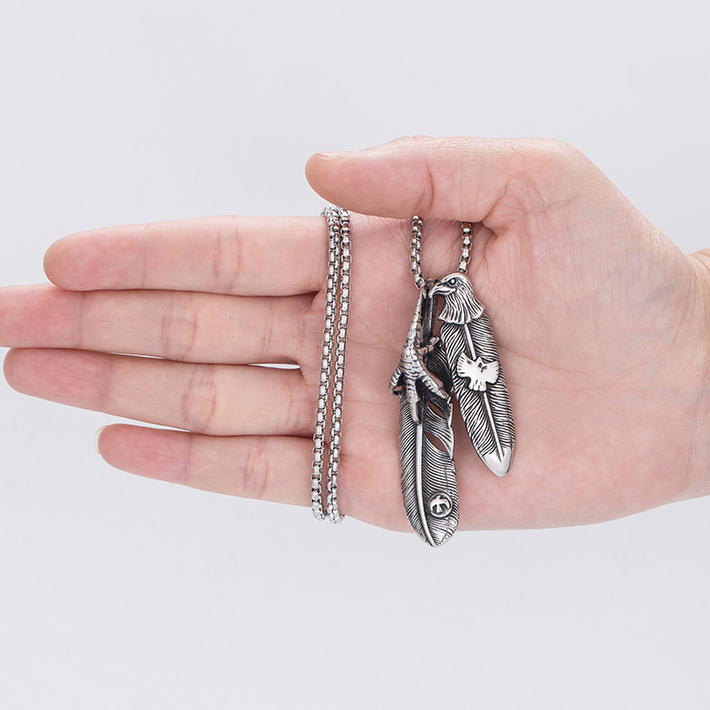 Fashion Punk Eagle Feathers Pendant Personalized Necklace