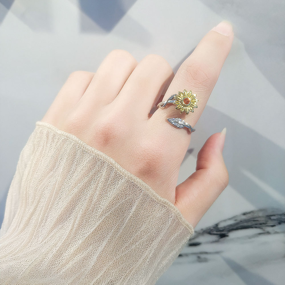 🌻Sunflower Rotatable Rings - Leaf